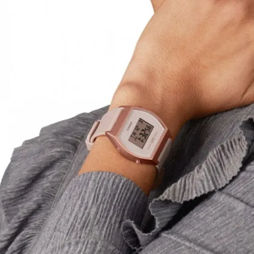 Casio Armbanduhren-Vintage - LW-204-4AEF