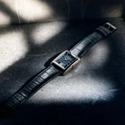 Frederique Constant Lederarmband-Classics Carree Automatic - FC-303N4C6