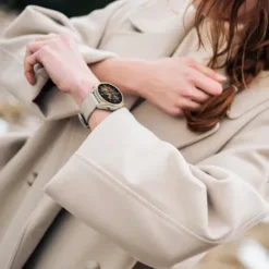 Garmin Lederarmband-Fenix 8 Amoled Sapphire Soft Gold (43 mm) - 010-02903-40