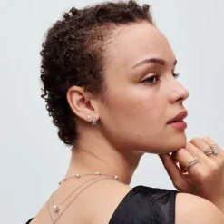 Pandora Ohrringe-Behandelte 4,5 mm Süsswasserzuchtperle Ohrstecker - 293168C01