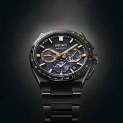 Seiko Metallarmband-Astron GPS Solar Dual Time Limited Edition - SSH145J1