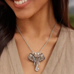 Seinerzeit Anhänger-Kumba Elefanten Anhänger/Brosche - SZA-3990-416