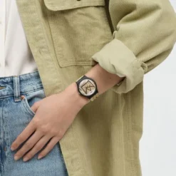 Swatch Silikonarmband-Untitled by Jean-Michel Basquiat - SUOZ355